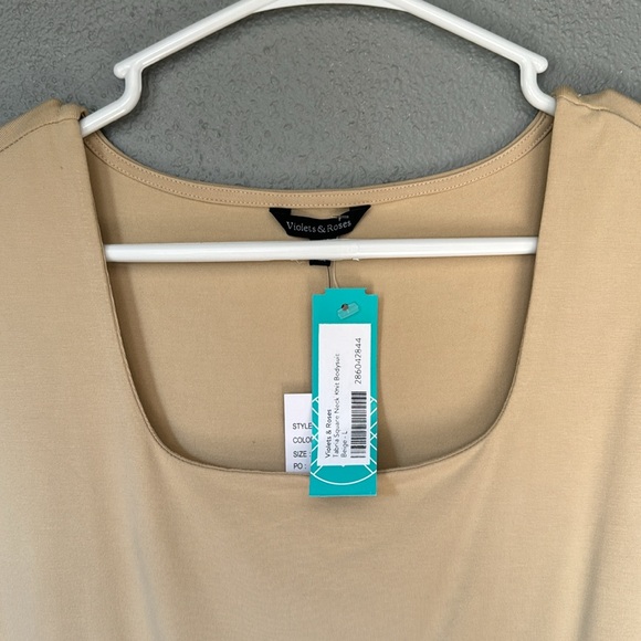 NWT square neck bodysuit - Picture 2 of 5